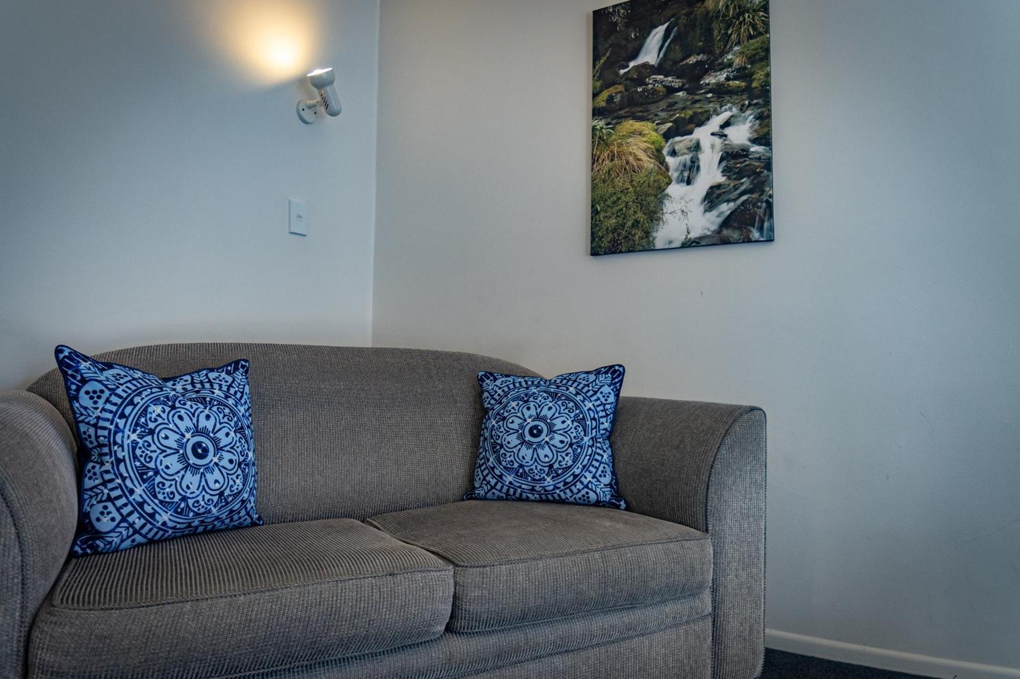 Amber Court Motel Te Anau Exterior foto